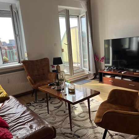 Heart Of The City Center 2 Rooms By Zazi Bratislava Exterior foto